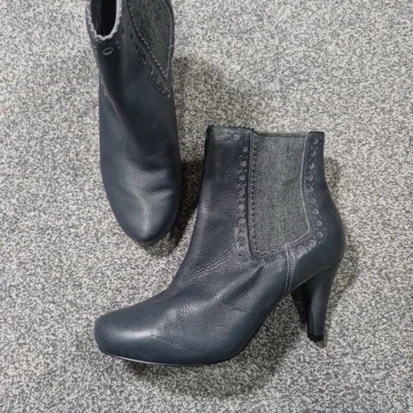 Clarks Dark Gray Heeled Boots - Picture 2 of 5